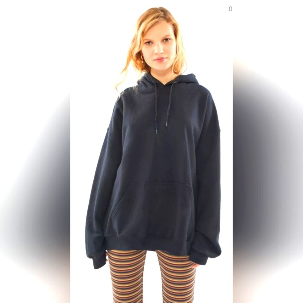 Urban Renewal Vintage Oversized Hoodie Sweatshirt - Size Medium- EUC